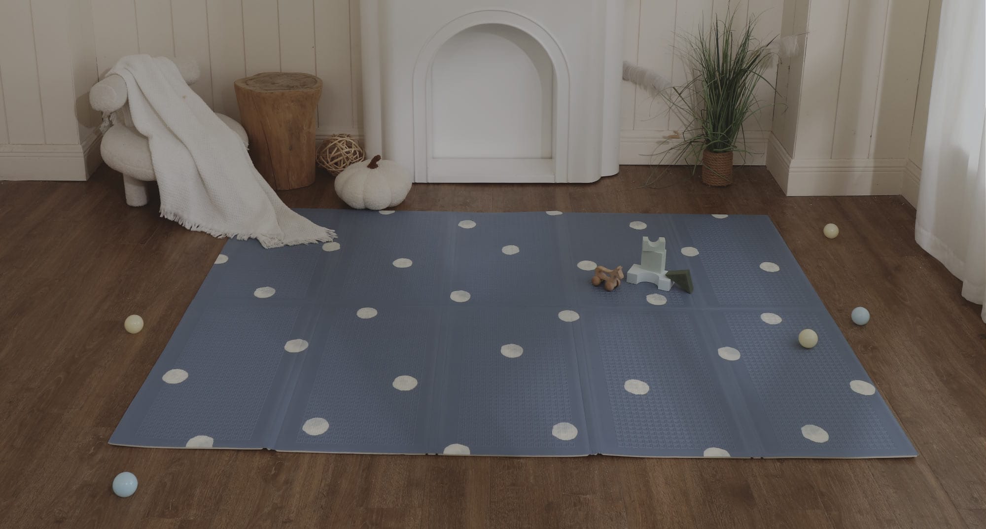 our commitment image