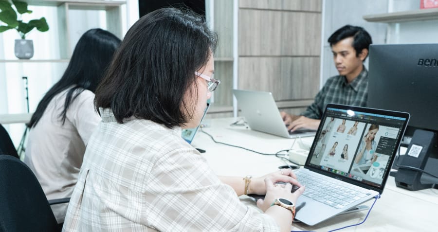 strengthen the presence image